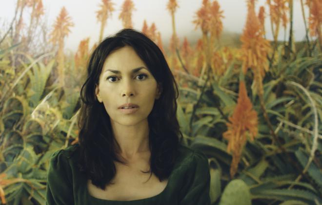 Susanna Hoffs Net Worth