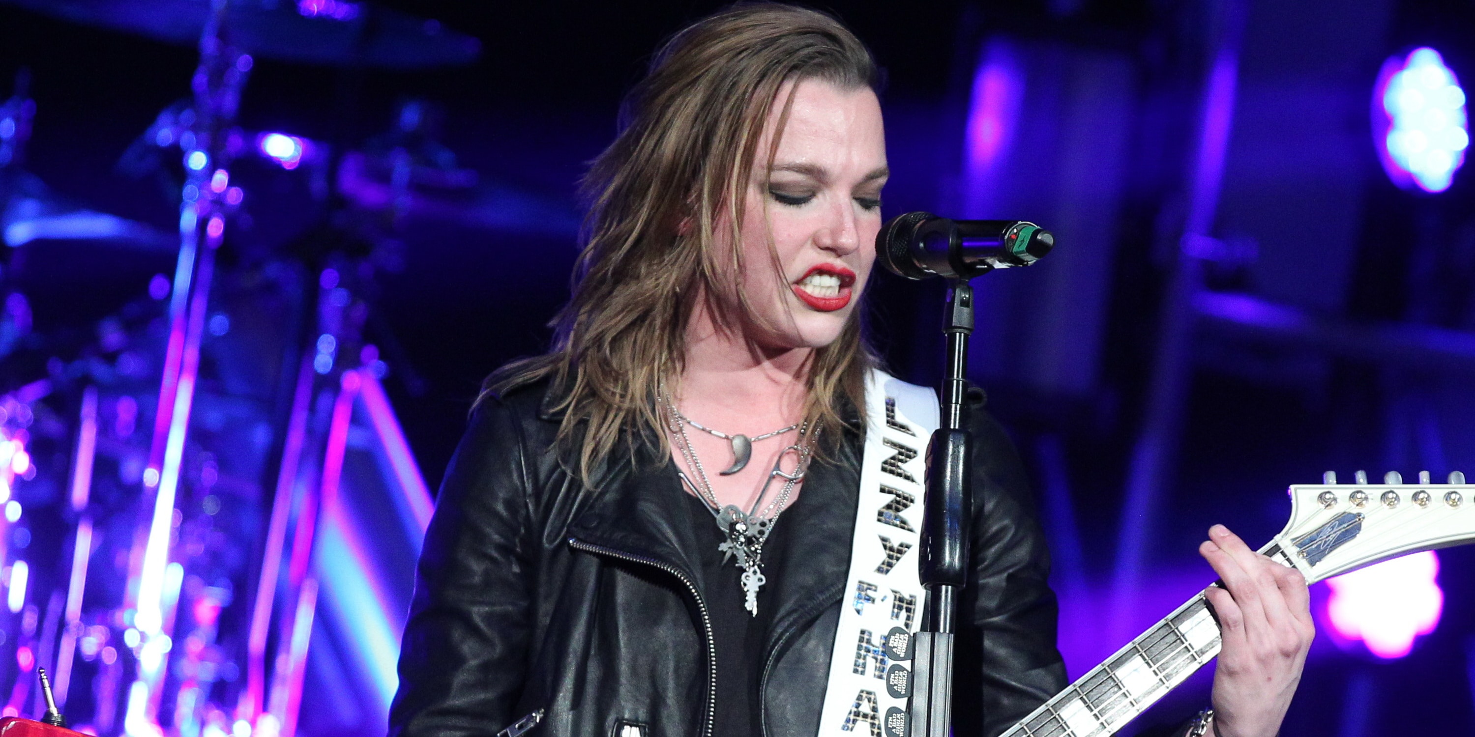 Lzzy Hale Net Worth Net Worth Post