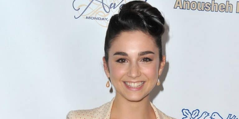 Molly Ephraim Net Worth - Net Worth Post