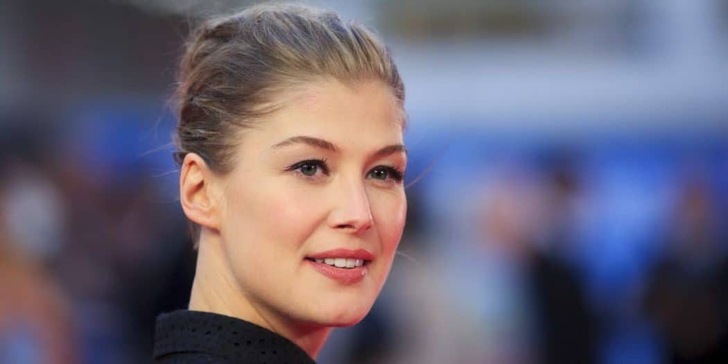 Rosamund Pike Net Worth Net Worth Post