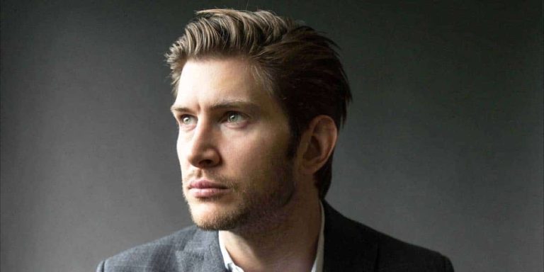 Who is Greyston Holt? Is he married? Net Worth, Wife, Biography - Net ...