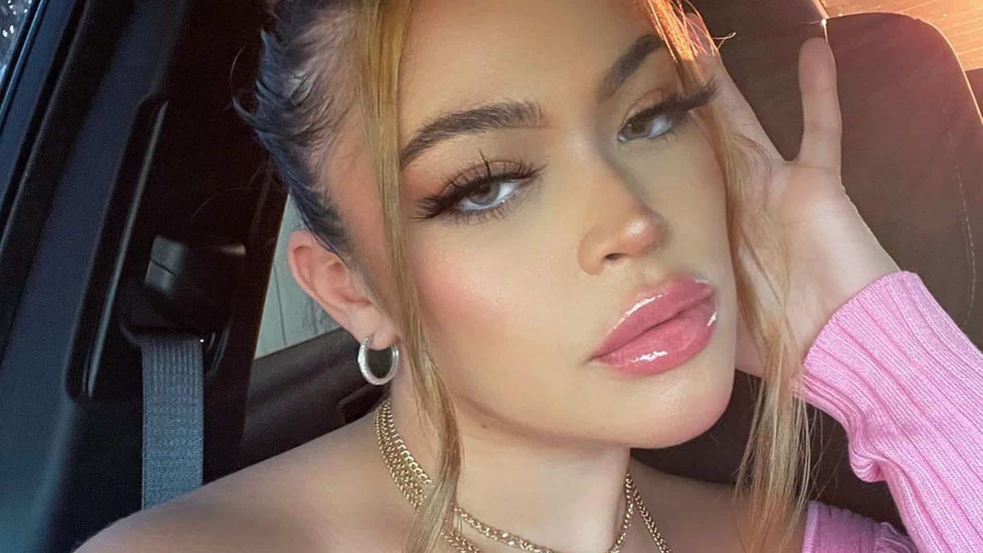 What is Tillyktv Famous for? Her Age, Height, Appearance, Dating - Net