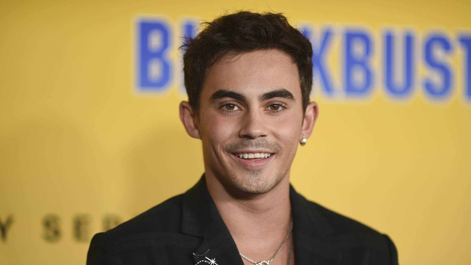 Tyler Suarez Who is Tyler Alvarez? His Age, Height, Dating, Career. Is He Gay? - Net ...
