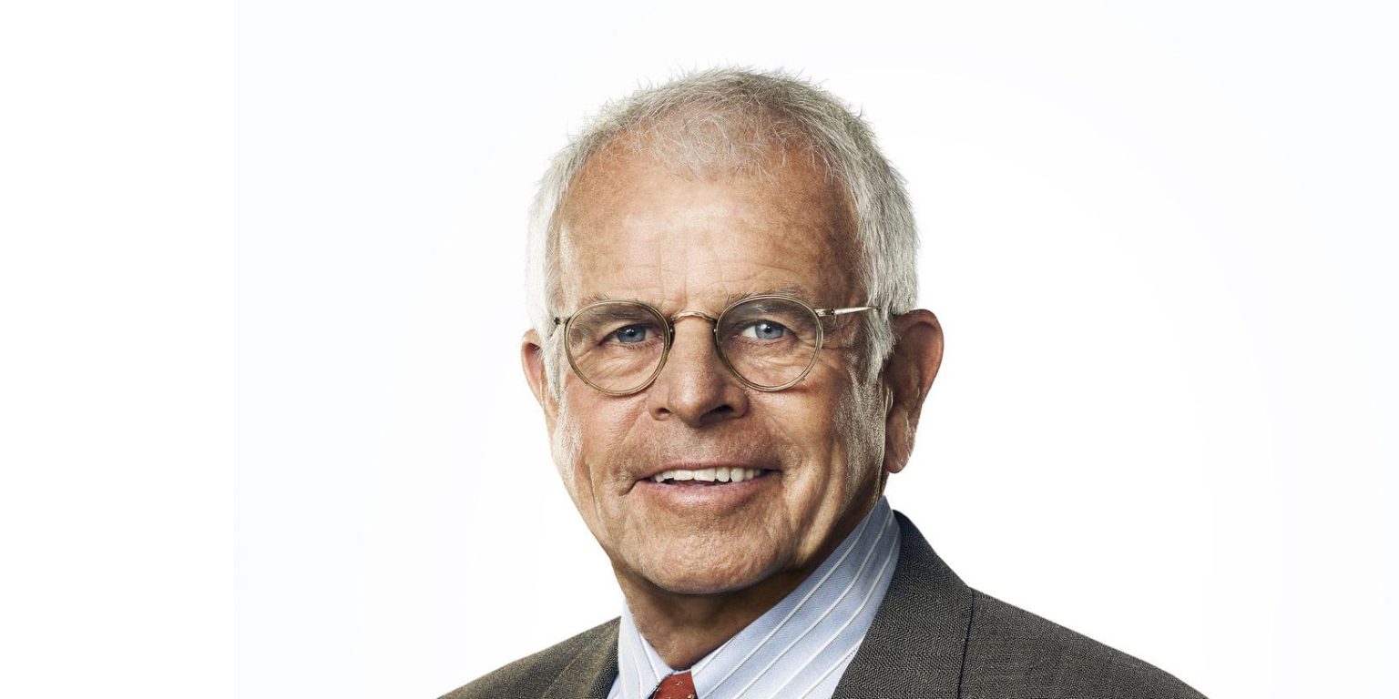How old is William Devane? Net Worth, Wife, Family, Son, Bio - Net