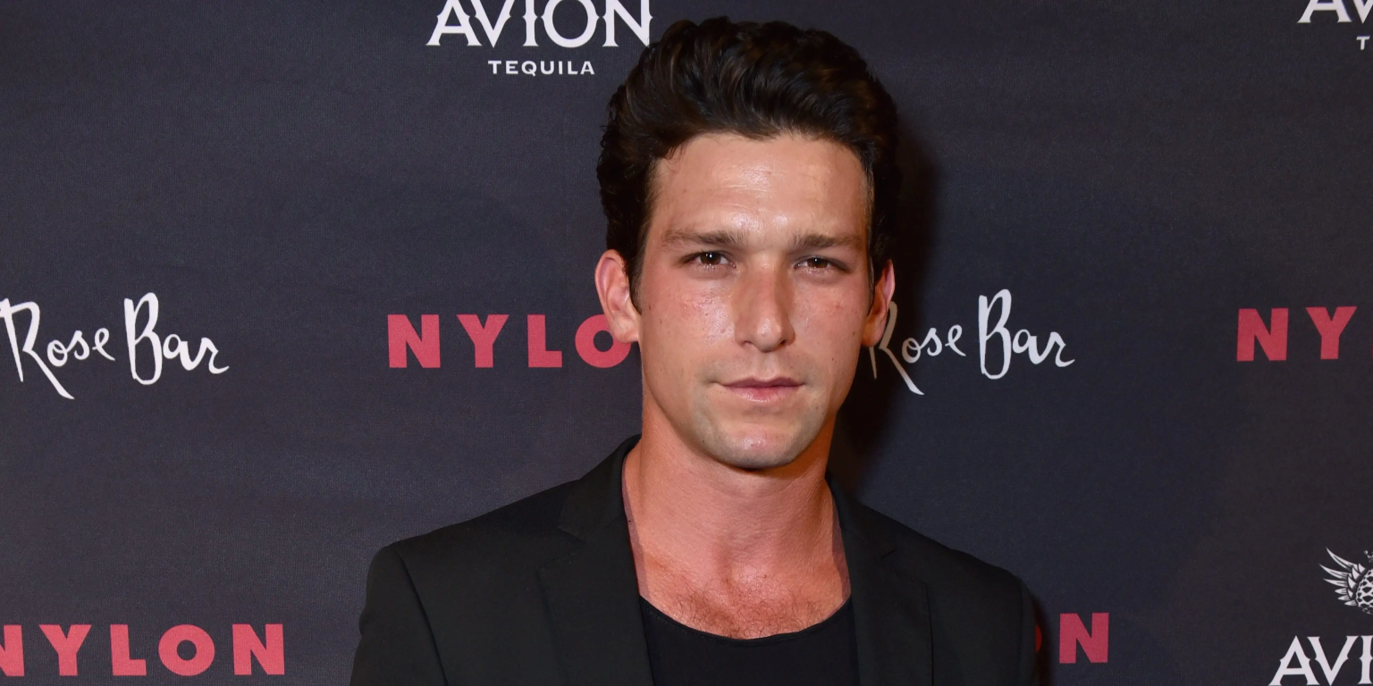 What is Daren Kagasoff doing now? Wife, Net Worth, Height, Bio Net