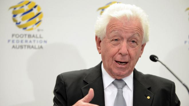 Frank Lowy Net Worth